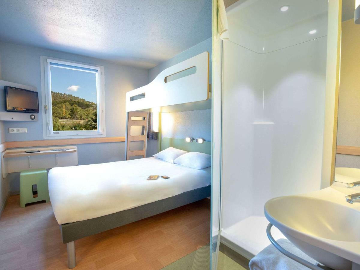 Ibis Budget Brignoles Provence ภายนอก รูปภาพ